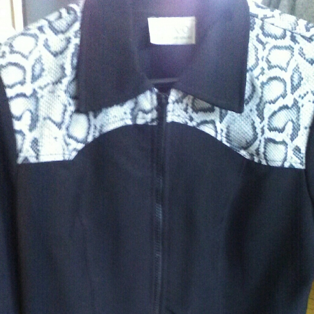 XOXO Black and White Animal Print Top/Jacket